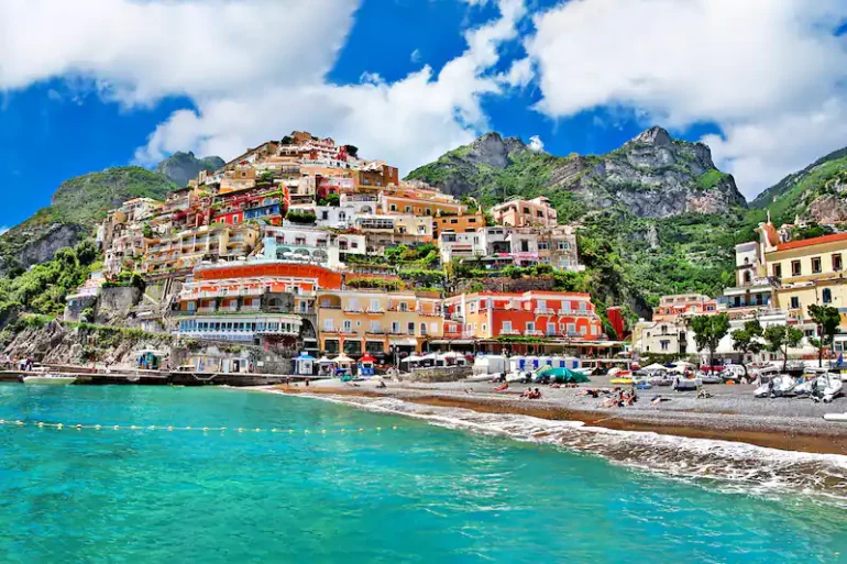 The Best Italian Coastal Towns to Reach by Train 2023