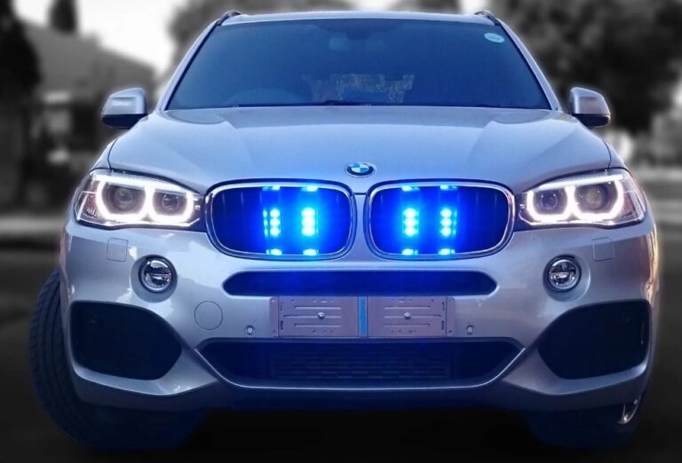 How to Maintain Your Vehicle's Emergency Lights for Optimum Performance