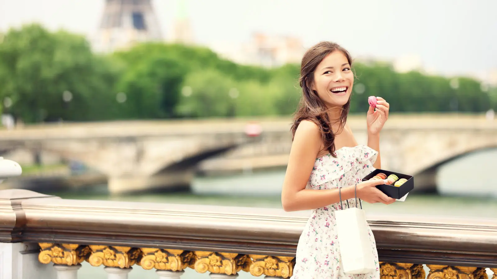 How to Meet Girls in France - 12 Essential Tips for Travelers 2024 ...