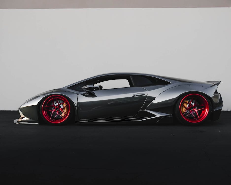 Travel in Style: What to Expect from Luxury Car Rentals - Richannel