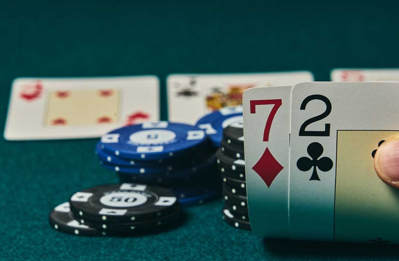 Best-Hand-to-Bluff-with-in-Poker.jpg