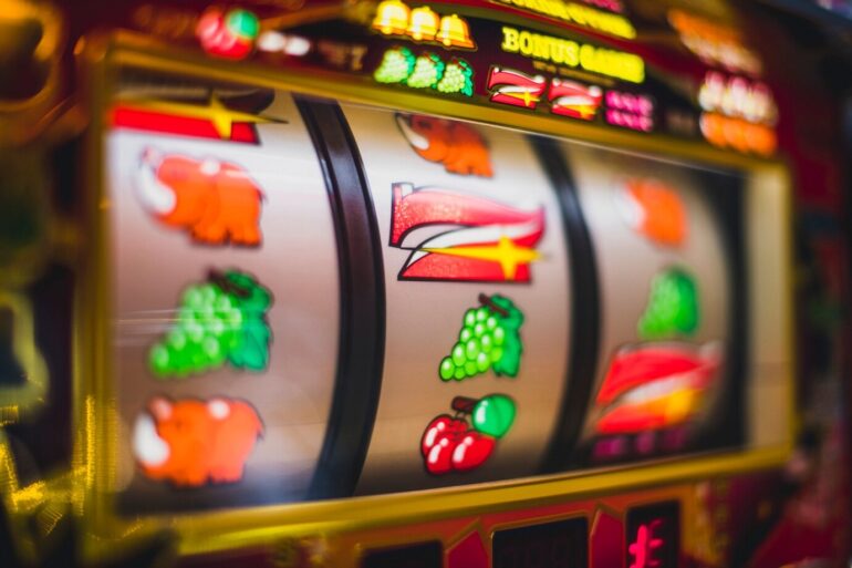 gambling slot machine